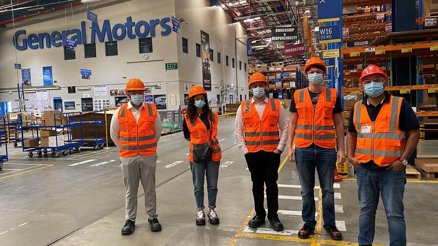 ’جنرال موتورز‘ تصوغ مستقبل المهارات بمجالات العلوم والتقنيات والهندسة والرياضيات بالتعاون مع برنامج ’جيتكس هاي فلاير‘