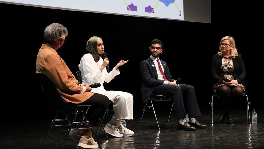 متحدثون من مؤسسة قطر يؤكّدون أن الحراك ضد تغيّر المناخ يجب أن يكون "نابعًا من الحرص لا الخوف" ضمن مؤتمر شباب من أجل المناخ