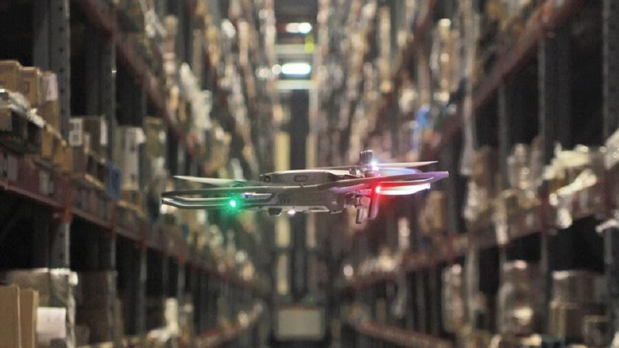 دناتا تعزز خدمات الشحن بتقنية الدرون المبتكرة