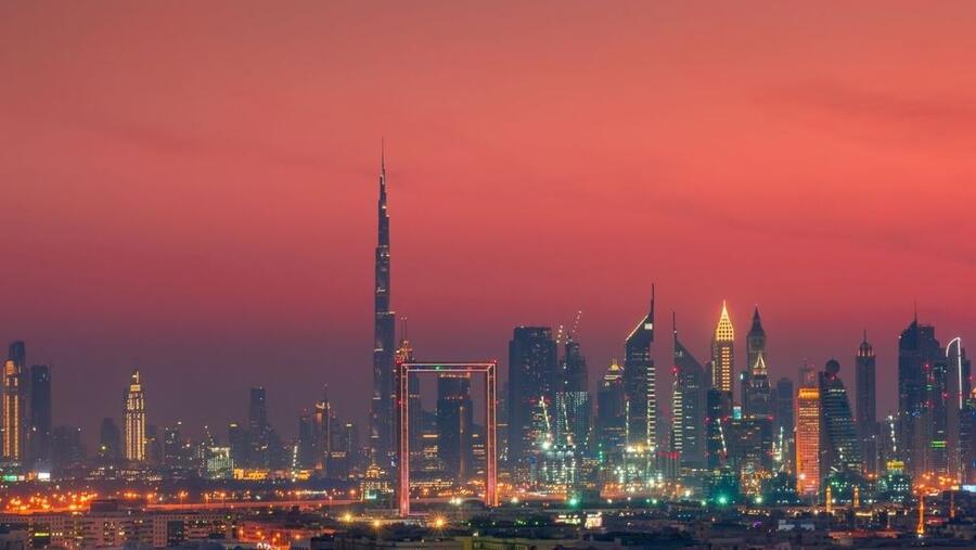 زيادة عدد حاملي رخص تاجر بنسبة 6% خلال عام 2021  مقارنةً بعام 2020
