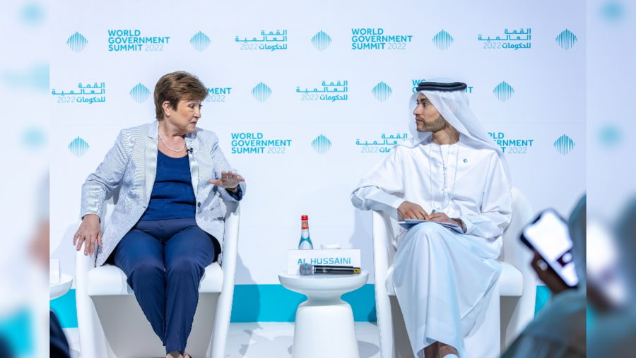 وزارة المالية تشارك بفعاليات القمة العالمية للحكومات 2022