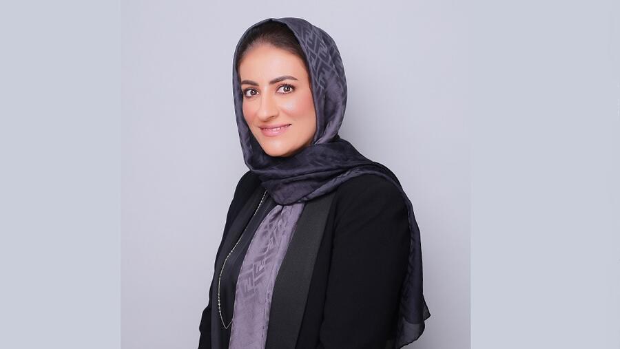 البحرين الإسلامي (BisB) يرقي 64 موظفاُ من طاقم عمله