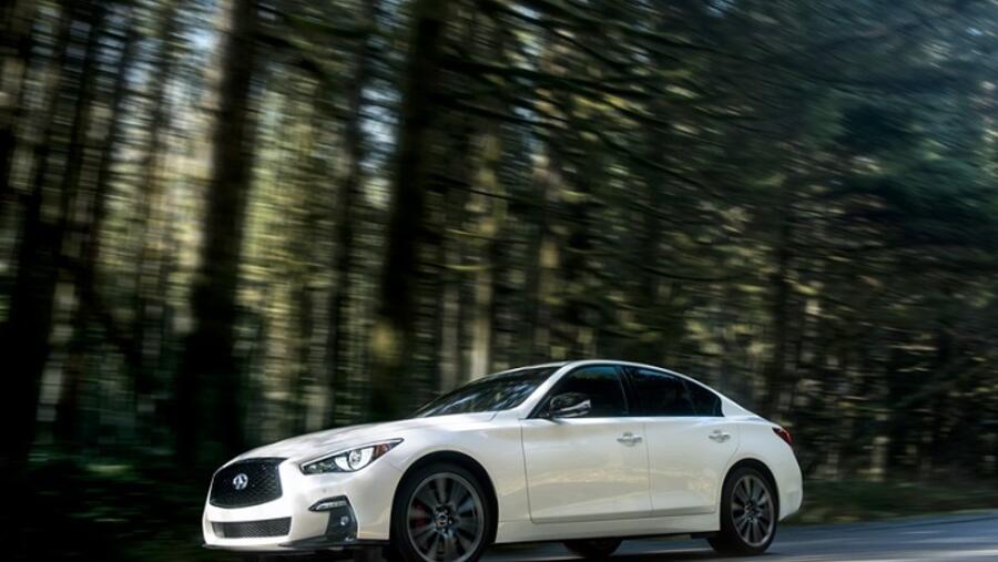 إنفينيتي Q50: سيدان رياضية جذابة تتجاوز التوقعات