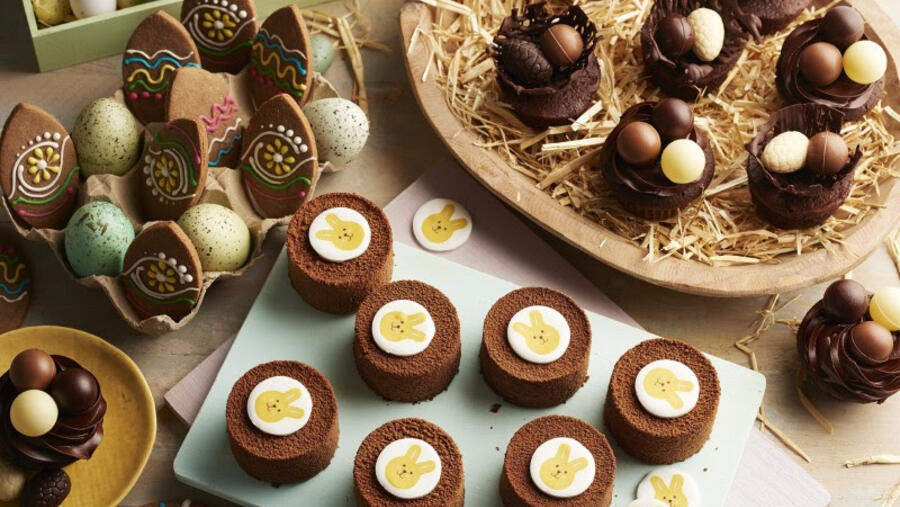 طيران الإمارات تقدم لركابها أطباقاً خاصة في الفصح