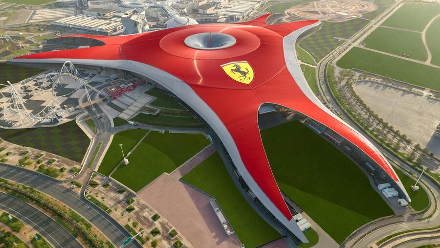 مدن ياس الترفيهية ضمن قائمة "بلولوب" لأبرز 100 مدينة ترفيهية على مستوى العالم