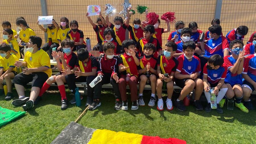 طلاب مؤسسة قطر يستعدون لكأس العالم FIFA قطر 2022 من خلال بطولة طلابية