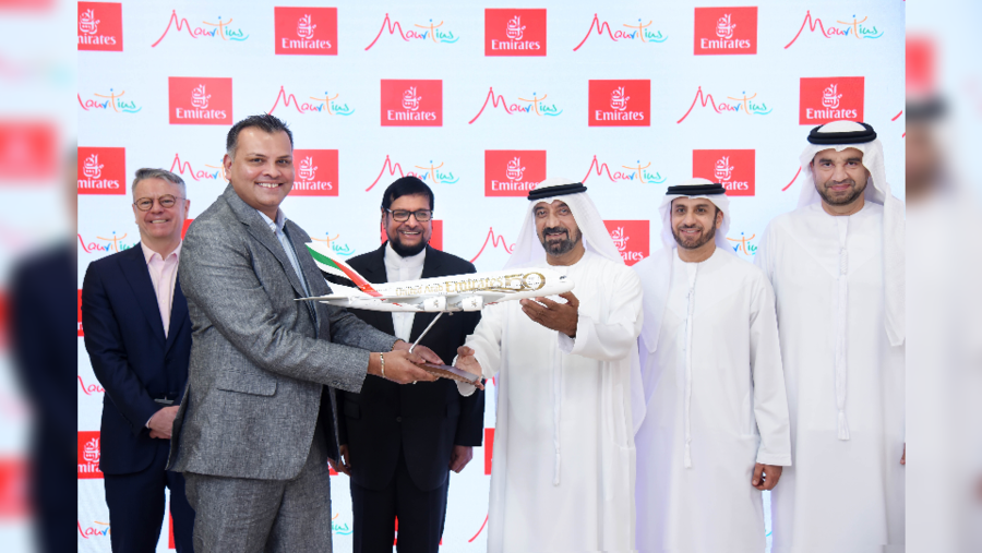 طيران الإمارات تؤكد التزامها نحو موريشيوس