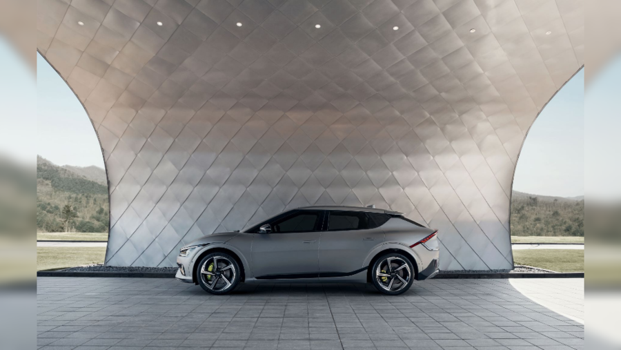 كيا EV6.. إمكانيات خضراء من التصميم حتى التدوير 