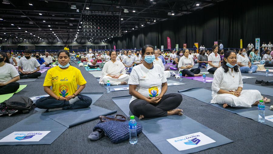 احتفالية كبرى لمجلس دبي الرياضي والقنصلية الهندية مخصصة للسيدات في اليوم العالمي اليوغا 