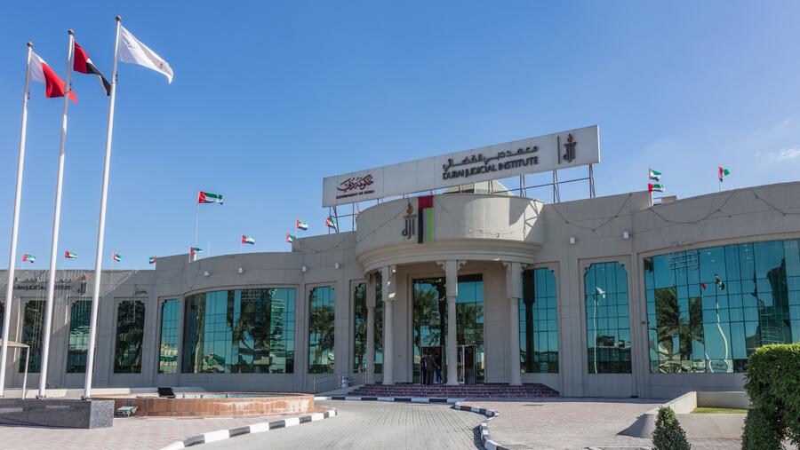 معهد دبي القضائي يطلق الدفعة الرابعة من دبلوم الخبرة القضائية