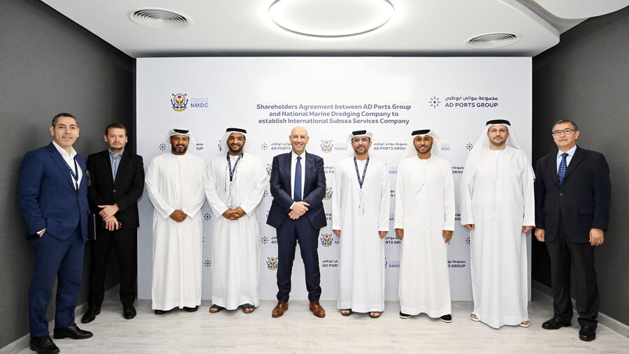 مجموعة موانئ أبوظبي ومجموعة الجرافات البحرية الوطنية تؤسسان شركة جديدة