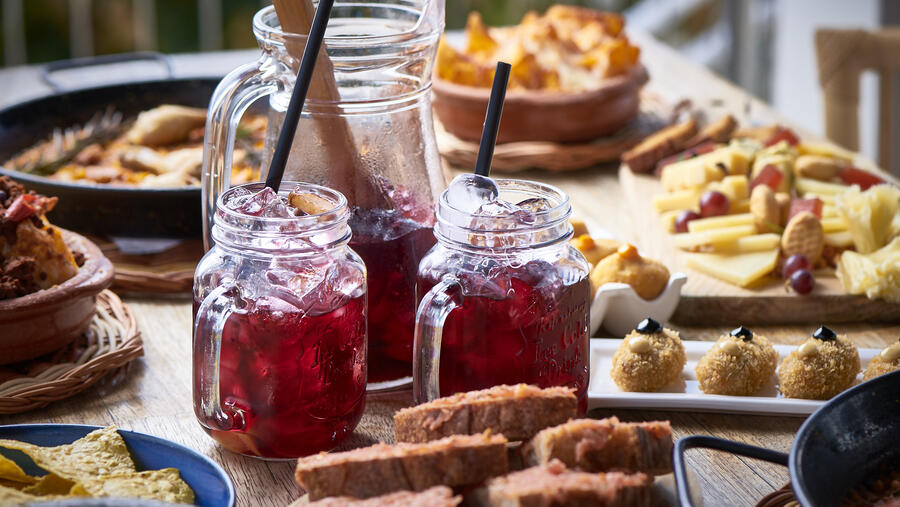 مطعم «ديابليتو» في ياس مارينا يقدم لضيوفه أشهى مذاقات التاباس الإسبانية طوال شهر يونيو