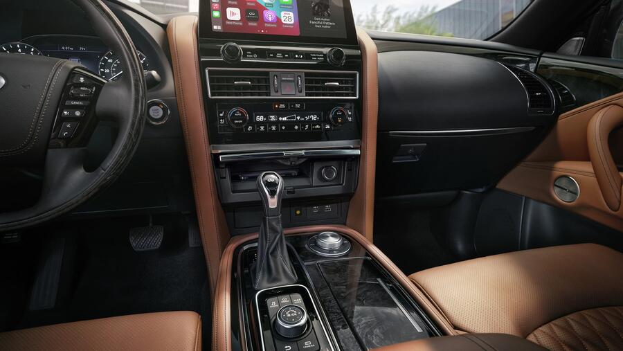 العربية للسيارات تستقبل طراز 2022 من إنفينيتي QX80