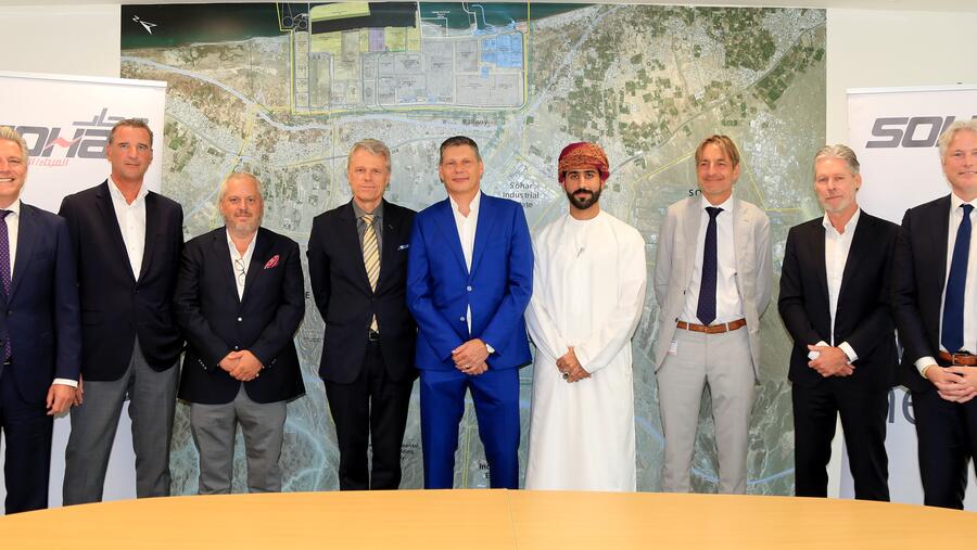 ميناء صحار والمنطقة الحرة يوقع اتفاقية توسعة مع شركة ’سي ستاينويخ عُمان‘ المُشغلة لمحطة البضائع العامة بالميناء