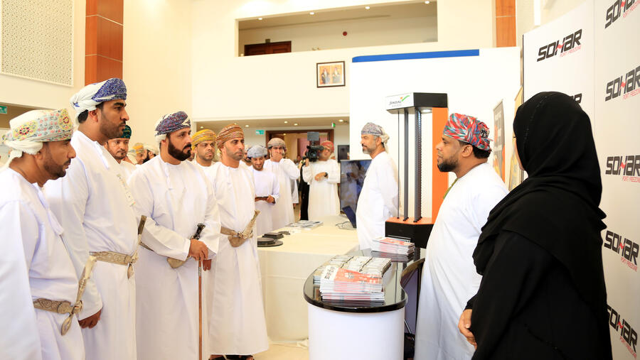 ميناء صحار والمنطقة الحرة يرعى فعالية منتدى غرفة تجارة وصناعة عُمان ’آفاق الإعمار‘