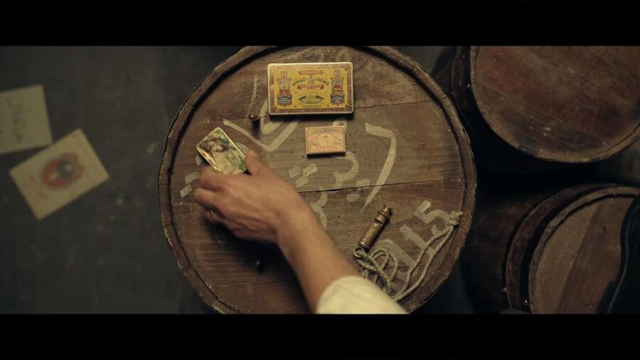 نيران وأسلحة وكلاب وخيول وآلة كاتبة وأشياء أخرى في إعلان كيرة والجن 