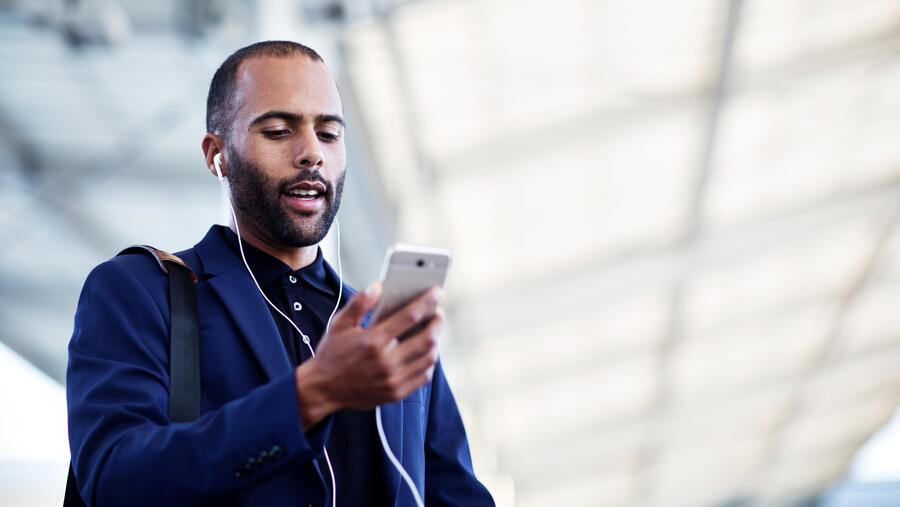 دراسة سيسكو تشير إلى تزايد اعتماد المسافرين على التطبيقات لتنظيم رحلاتهم والتخطيط لها