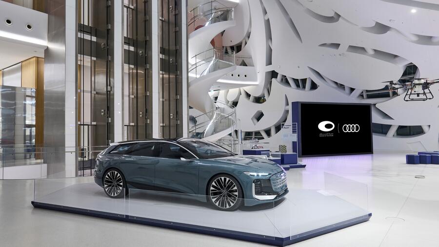 متحف المستقبل يعرض سيارة A6 Avant e-tron التجريبية من أودي