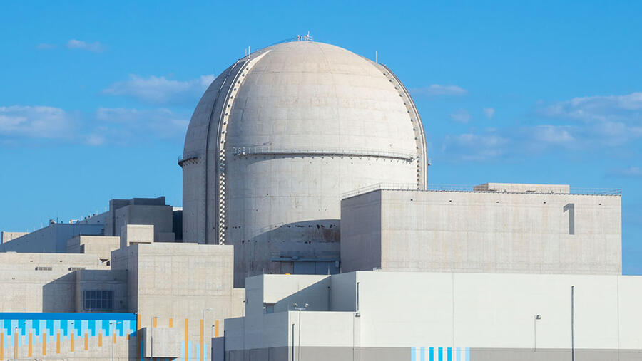مؤسسة الإمارات للطاقة النووية تحتفي بمرور 10 سنوات على بدء إنشاء أولى محطات براكة