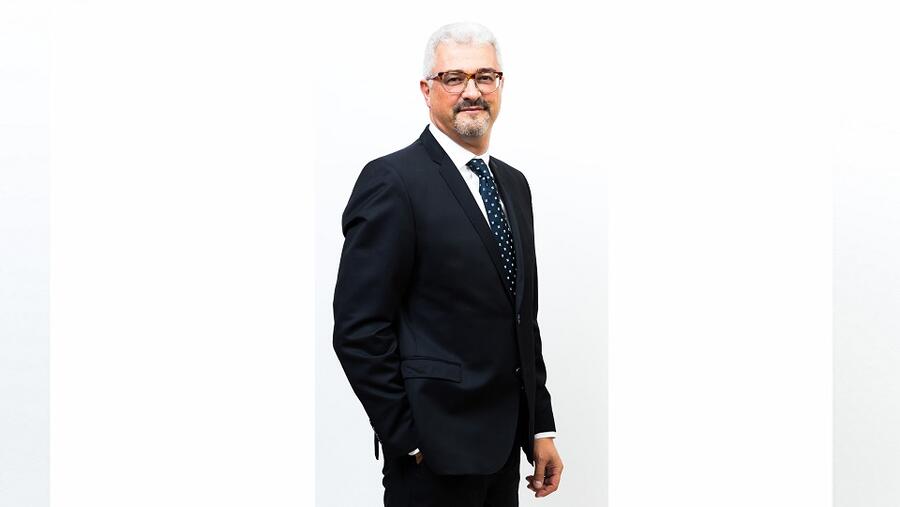 دراسة: 61 بالمئة من المتعاملين والمستهلكين يخططون للتسوق أكثر عبر وسائل التواصل الاجتماعي خلال السنوات الثلاث المقبلة