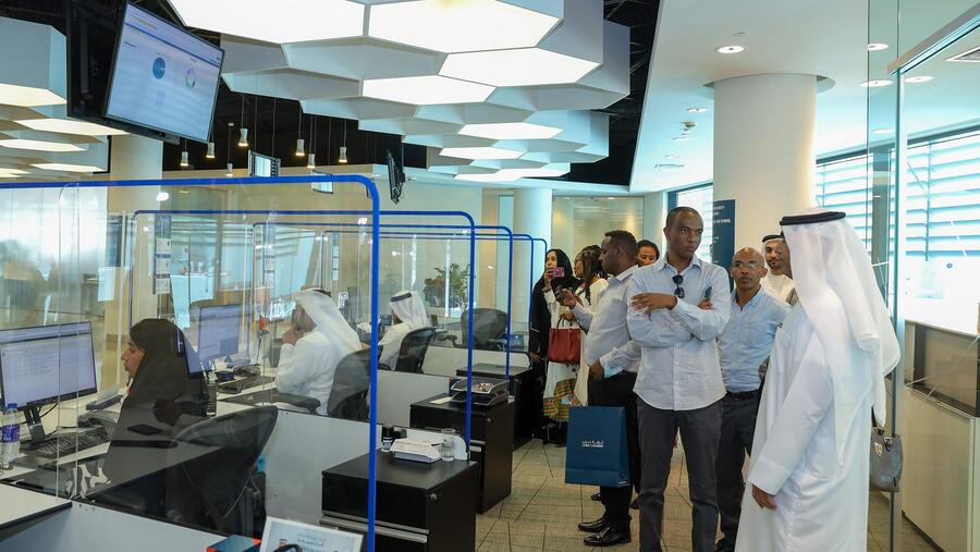 بعثة إثيوبية نظمتها غرف دبي تستكشف فرص الاستفادة من خبرات الإمارة في الاقتصاد الرقمي وخدمة المتعاملين