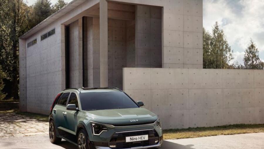 كيا الأردن تطرح كيا نيرو هايبرد 2023 في السوق الأردنية