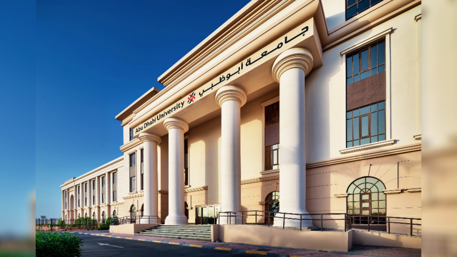 جامعة أبوظبي تحصل على أعلى اعتماد أكاديمي من هيئة الاعتماد الأكاديمي العالمي لجامعات غرب الولايات المتحدة