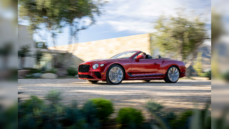 Bentley تعلن عن نتائج مالية قياسية للنصف الأول من 2022
