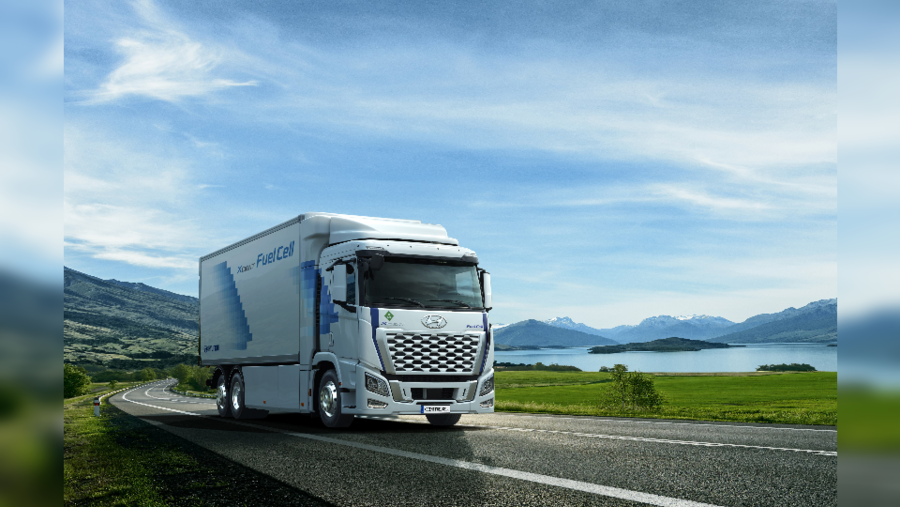 شاحنات XCIENT الكهربائية بخلايا الوقود من هيونداي تنطلق في شوارع ألمانيا