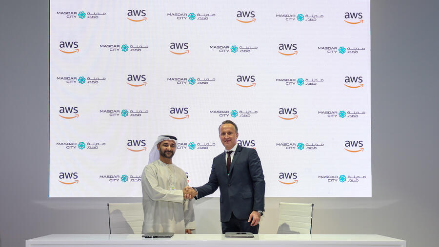 "أمازون ويب سيرفيسز" والمنطقة الحرة في مدينة مصدر توقعان مذكرة لتعزيز نمو الشركات الناشئة في دولة الإمارات