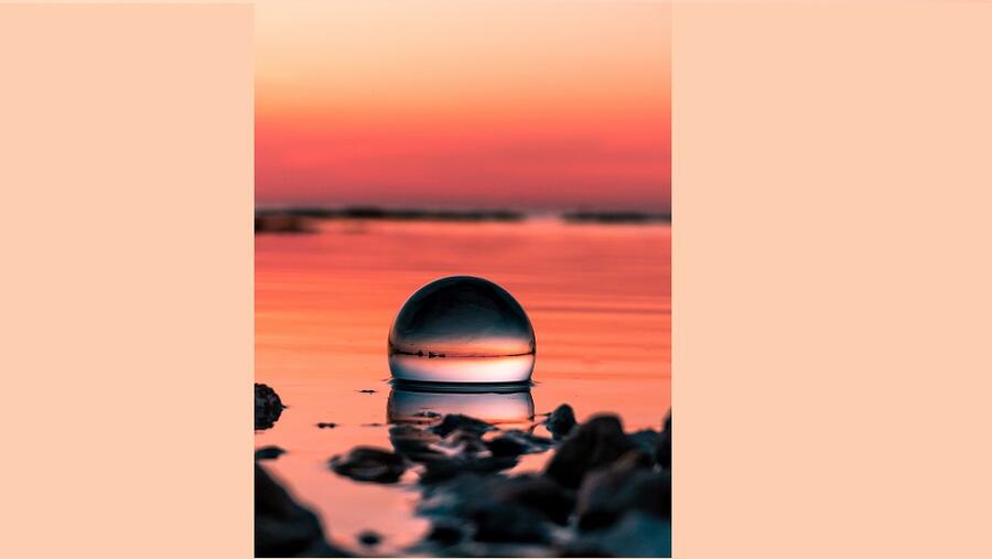 مجموعة e& تنجح بتخفيض استهلاك الطاقة من خلال تحديث شبكاتها للهاتف المتحرك