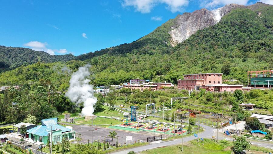 "مصدر" تستثمر في واحدة من أكبر شركات الطاقة الحرارية الأرضية في العالم وتواصل توسّيع محفظة مشاريعها للطاقة النظيفة