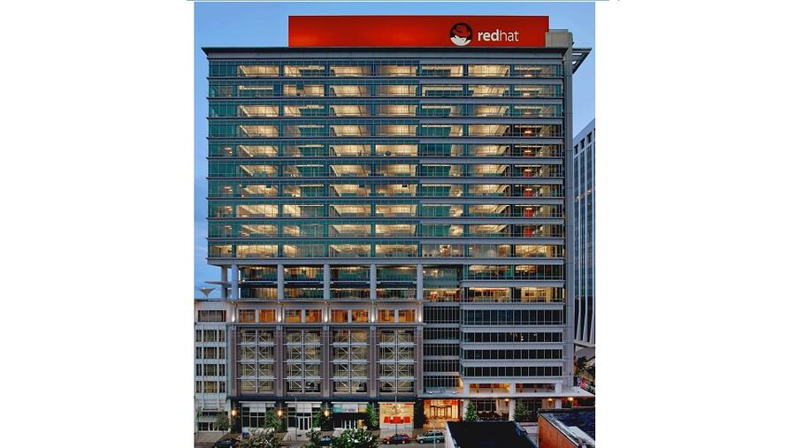 «ريد هات» و«أوراكل» تعززان تعاونهما لتوفير نظام التشغيل "ريد هات انتربرايز لينكس" على منصة البنية التحتية السحابية لـ "أوراكل"