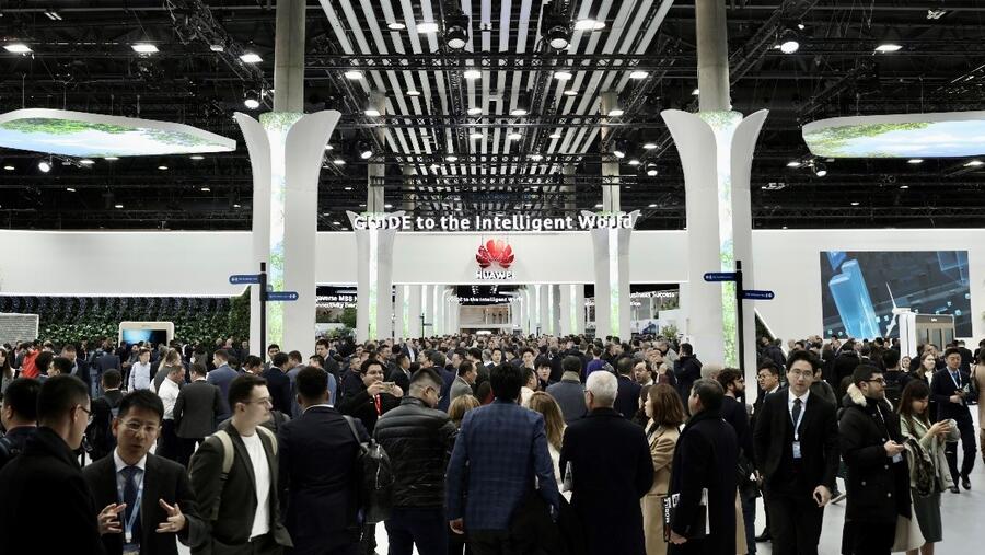 هواوي: العالم الذكي بحاجة لقطاع تقني واقتصاد رقمي أقوى