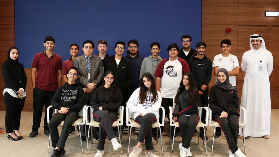 بنك السلام يستقبل طلبة المرحلة الثانوية من مدرسة ابن خلدون الوطنية