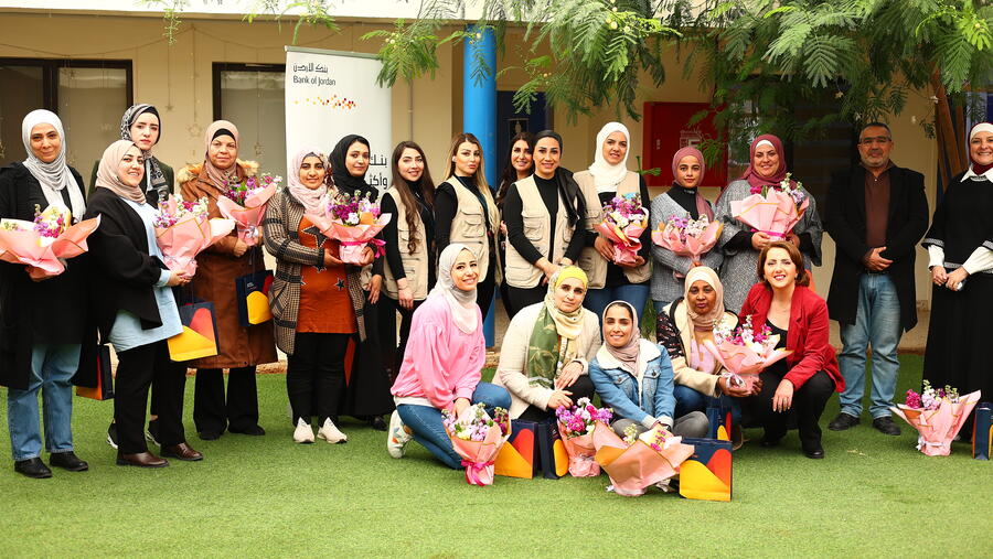 بنك الأردن يكرم سيدات جمعية قرى الأطفال SOS بمناسبة عيد الأم   