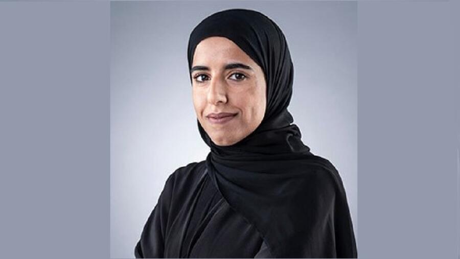 قمة "إرثنا" تناقش تحديات الانتقال العالمي إلى الطاقة النظيفة