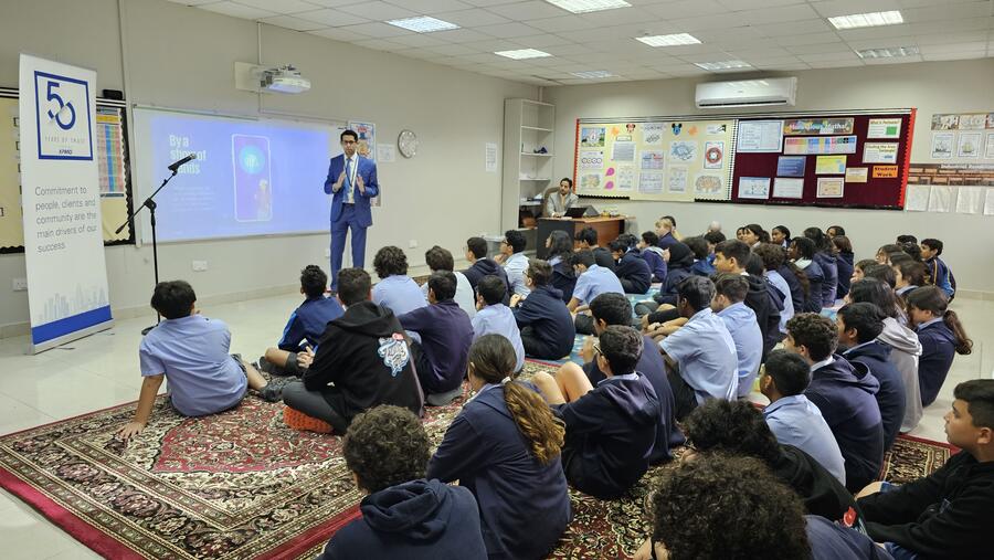 كي بي إم جي في البحرين تواصل تعزيز التوعية بشأن مخاطر الأمن السيبراني 