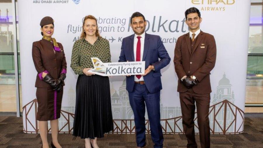 الاتحاد للطيران تعود برحلات يومية إلى كولكاتا