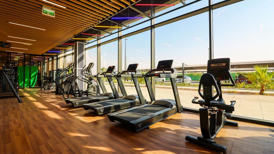 مدينة الشارقة للإعلام (شمس) تطلق برنامج خصومات للشركات المرخصة لديها 