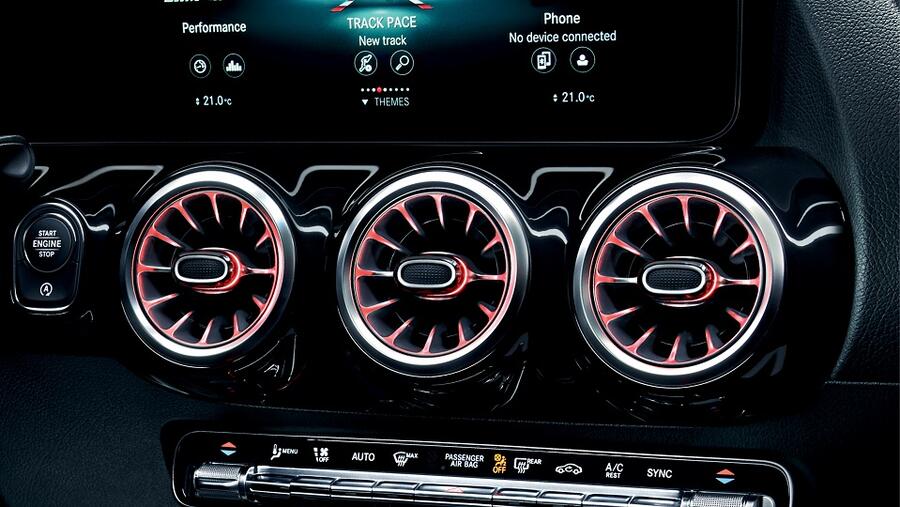 قاوم حرارة الصيف مع باقة فحص وصيانة تكييف الهواء من مرسيدس-بنز عُمان