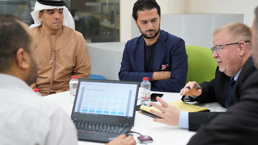 تعاون بين جمارك دبي ومعهد الابتكار العالمي في تطوير الخدمات