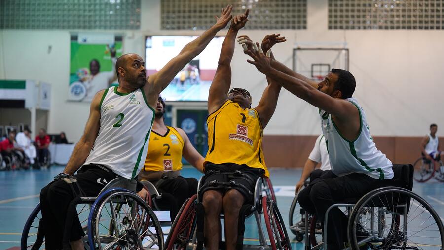 بداية قوية لمنتخبنا في "دولية ند الشبا" للبادل