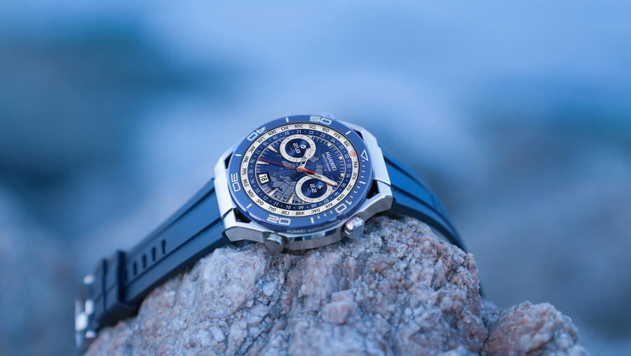 أفضل ساعة ذكية تم إصدارها في عام 2023: ساعة HUAWEI WATCH Ultimate هي ساعة ذكية ثورية رائعة للاستخدام في الهواء الطلق