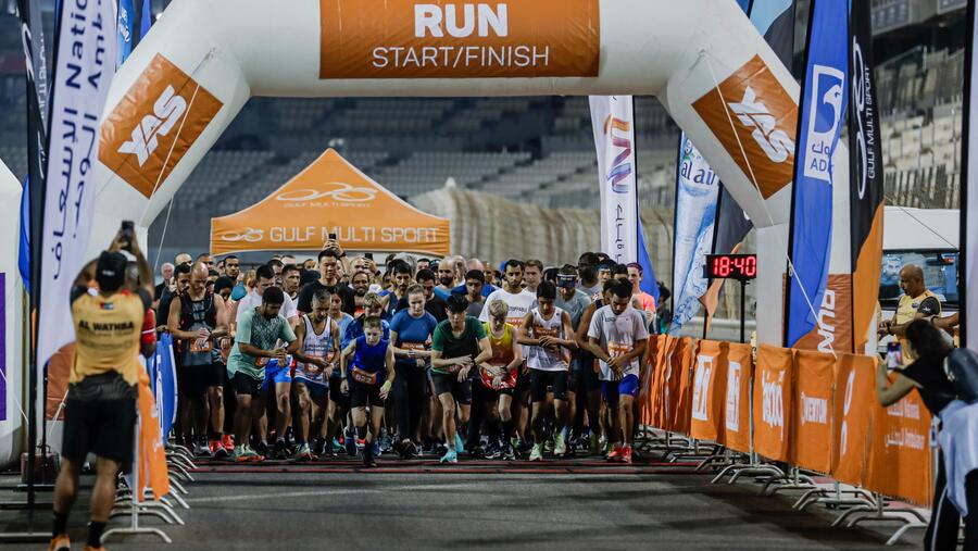 فعاليات رياضية في حلبة مرسى ياس ترتقي بمستويات اللياقة البدنية للمشاركين خلال شهر رمضان المبارك