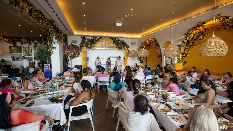 مبادرة "عِش بصحة مع نخيل" تستضيف أول ملتقياتها الصحية