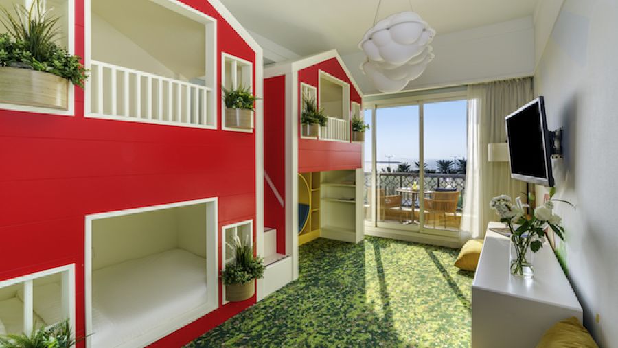 يسر ريكسوس باب البحر بجزيرة المرجان إطلاق أروع عروضه "باقة اليوم الواحد"، موفراً لضيوفه فرصة الاستمتاع بيوم حافل بالمتعة والمغامرة وبسعر منافس.