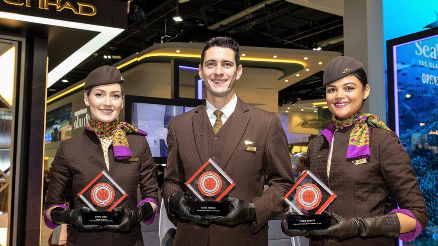 الاتحاد للطيران تفوز بثلاث جوائز مرموقة من قبل جوائز بزنس ترافلر لعام 2023