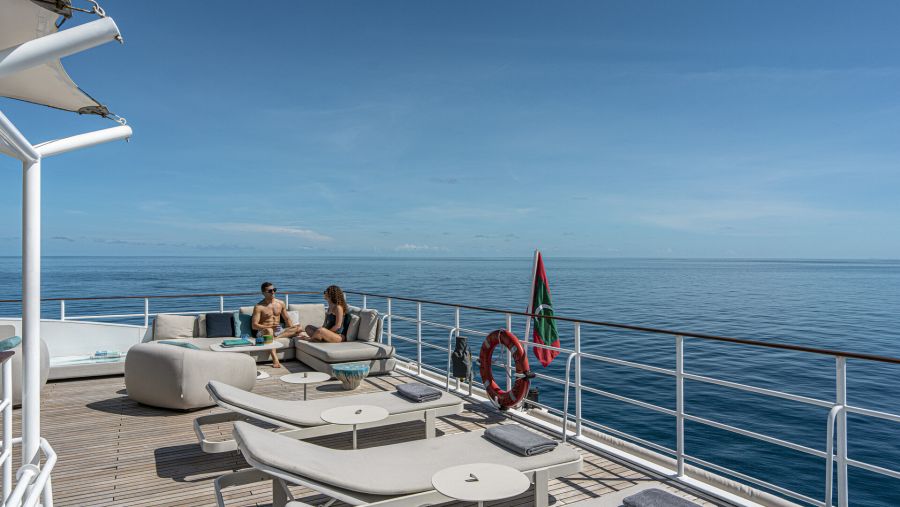 الحجوزات متاحة الآن: اكتشف بالاو، واحدة من أروع الوجهات البكر في العالم مع فورسيزونز إكسبلورر