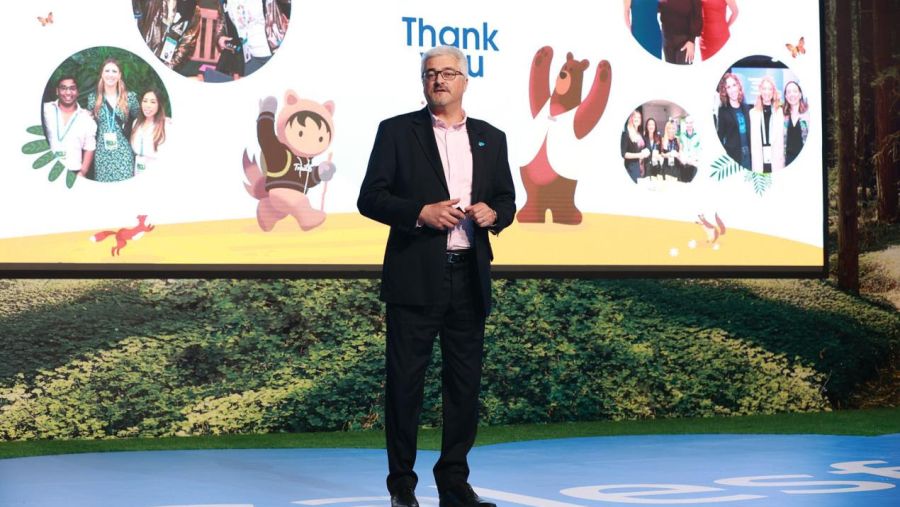 سيلزفورس تستعرض أحدث ابتكارات الذكاء الاصطناعي للارتقاء بتجارب العملاء في الشرق الأوسط